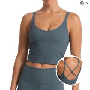 Vuori Ribbed Sports Top in Slate/gray